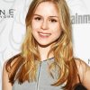 Erin Moriarty paint by number